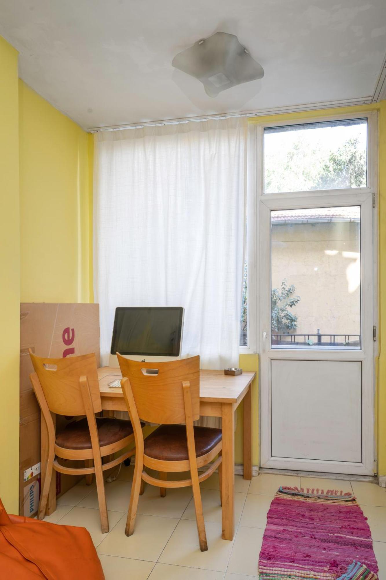 Sofia'S 1Bd Colourful Getaway Near Ndk Apartamento Exterior foto